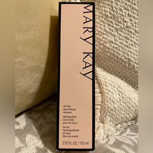 Oil Free Eye Makeup Remover